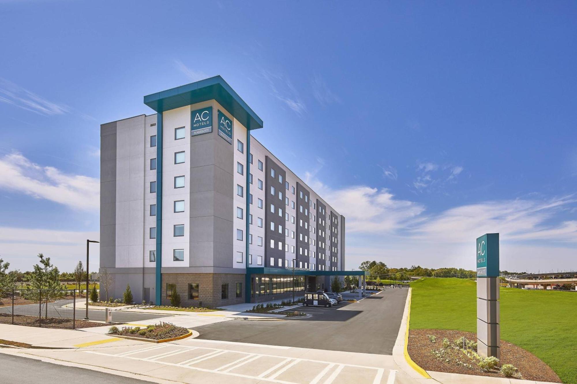 Ac Hotel By Marriott Atlanta Airport Gateway Exterior photo